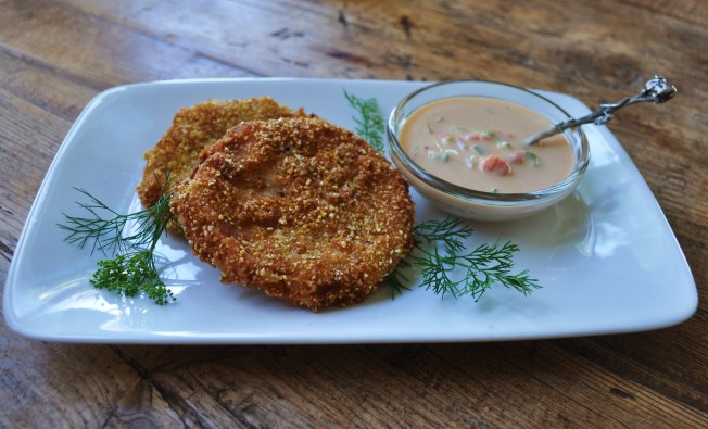 Fried Green Tomatoes and Remoulade
